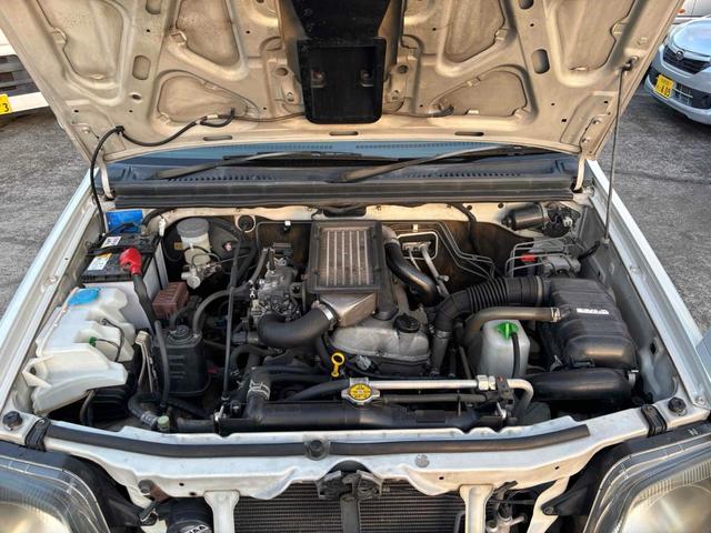 ジムニー ランドベンチャー 4WD MT ABS CD MD リフトアップ ハセスぺアルミホイール 衝突安全ボディ エアコン パワーウィンドウ(26枚目)
