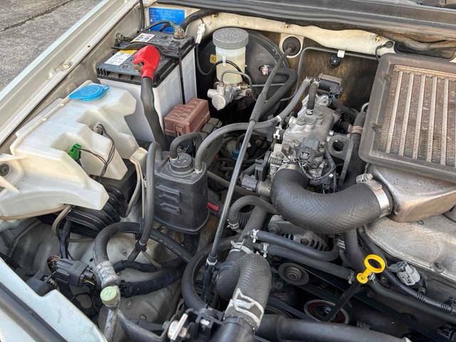 ジムニー ランドベンチャー 4WD MT ABS CD MD リフトアップ ハセスぺアルミホイール 衝突安全ボディ エアコン パワーウィンドウ(27枚目)