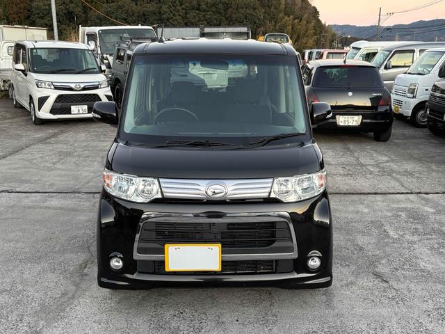 タント カスタムＸ　後期モデル　電動オートスライドドア　純正１５インチアルミ　ナビ　ＴＶ　ＨＩＤ　スマートキー　アイドリングストップ　ＣＶＴ　盗難防止システム　ＡＢＳ　ＣＤ　ＤＶＤ再生（8枚目）