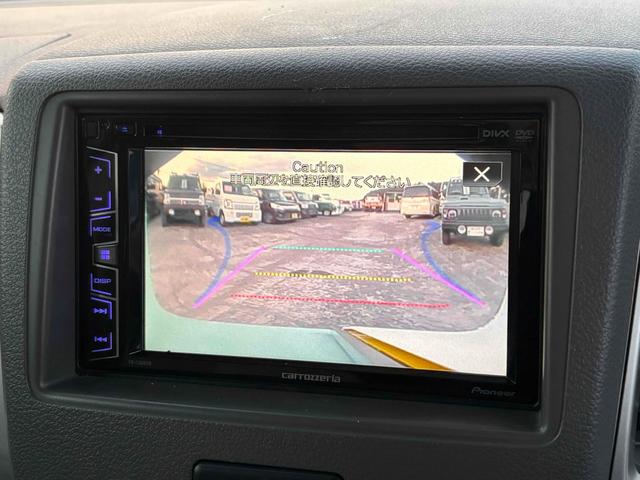 �o�b�N�J�������t���Ă��܂��B���Ԃ̎��ɕ֗��Ȃ̂͂������̎��A������p�ɂ���q�������ɋC���t�����Ƃ��ł���̂ň��S���S�ł���