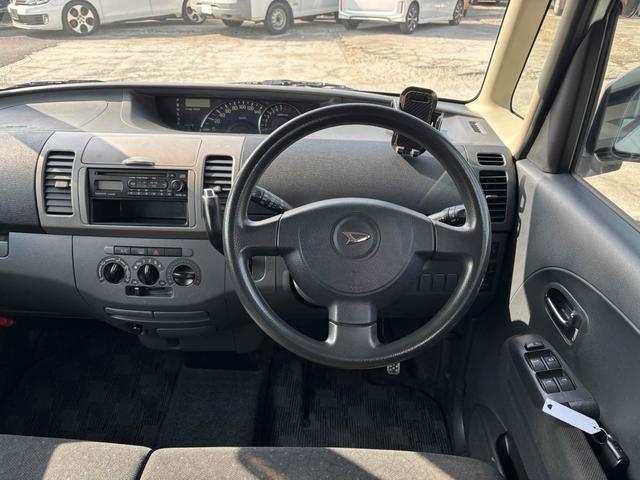 タント ＶＳ　スマートキー　ベンチシート　ＡＴ　盗難防止システム　ＡＢＳ　ＣＤ　アルミホイール　衝突安全ボディ　エアコン　パワーステアリング　パワーウィンドウ（10枚目）