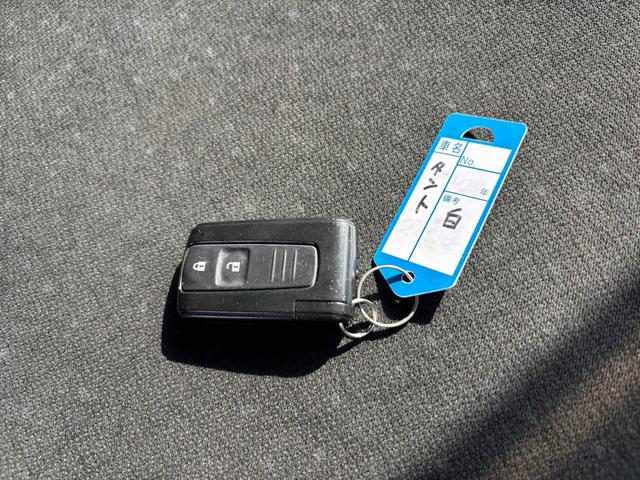 タント ＶＳ　スマートキー　ベンチシート　ＡＴ　盗難防止システム　ＡＢＳ　ＣＤ　アルミホイール　衝突安全ボディ　エアコン　パワーステアリング　パワーウィンドウ（14枚目）