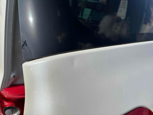 タント ＶＳ　スマートキー　ベンチシート　ＡＴ　盗難防止システム　ＡＢＳ　ＣＤ　アルミホイール　衝突安全ボディ　エアコン　パワーステアリング　パワーウィンドウ（17枚目）