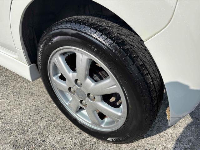 タント ＶＳ　スマートキー　ベンチシート　ＡＴ　盗難防止システム　ＡＢＳ　ＣＤ　アルミホイール　衝突安全ボディ　エアコン　パワーステアリング　パワーウィンドウ（19枚目）