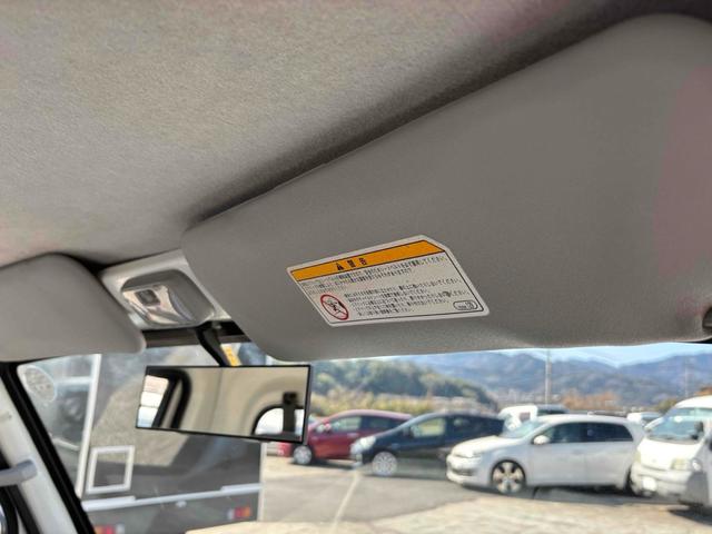 クリッパートラック ＤＸ　４ＷＤ　ＡＴ　三方開　エアコン　パワーステアリング　黄色フォグ　助手席バイザー　アシストグリップ　作業灯　ＧＲＡＮＴＲＥＫタイヤ　運転席エアバッグ（29枚目）