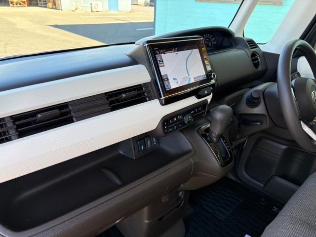 N-BOX L 8インチナビ・前後ドラレコ(8枚目)