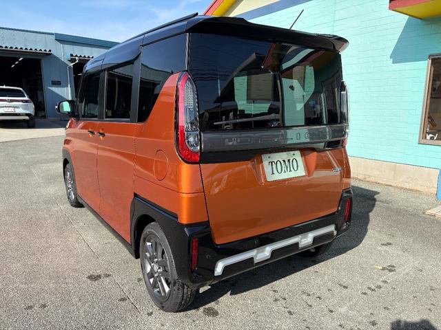 デリカミニ Ｇ　プレミアム（2枚目）