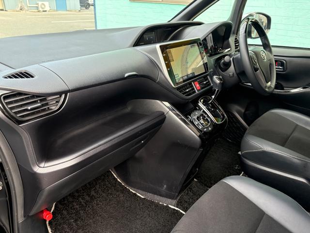 ノア Ｓｉ　ダブルバイビーＩＩＩ（8枚目）