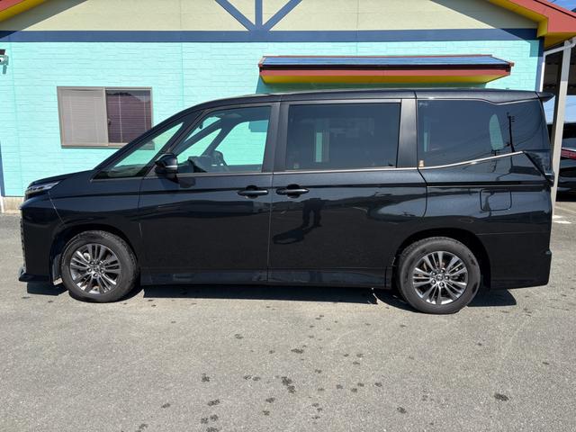 ヴォクシー Ｓ－Ｇ　後席フリップダウンモニター・両側パワースライドドア（7枚目）