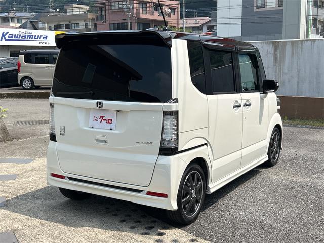 Ｎ－ＢＯＸ モデューロＸ　Ｇ・ターボパッケージ　ＥＴＣ　バックカメラ　両側電動スライドドア　ナビ　ＴＶ　オートクルーズコントロール　衝突被害軽減システム　オートライト　ＨＩＤ　スマートキー　アイドリングストップ　電動格納ミラー　ベンチシート　ＣＶＴ（16枚目）