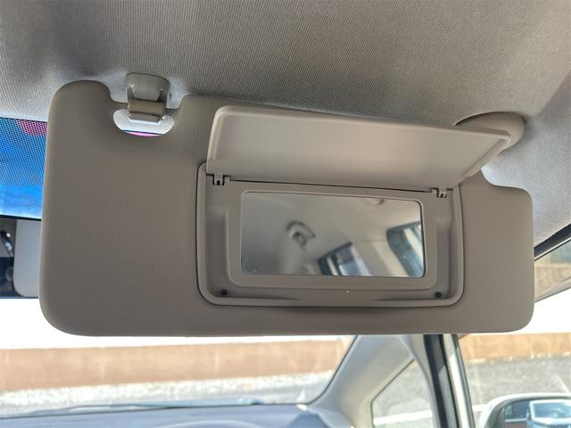 フィット X ナビ TV バックカメラ オートクルーズコントロール アルミホイール オートライト スマートキー 電動格納ミラー シートヒーター CVT 盗難防止システム 衝突安全ボディ ABS CD DVD再生(39枚目)