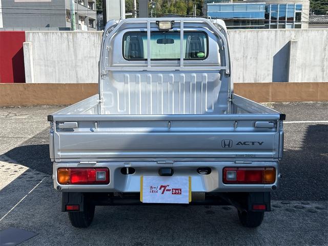 ご覧頂きまして誠に有難うございます!!是非ご来店して頂き、実際にご覧になって頂ければと思います。お客様からのご連絡をスタッフ一同、心よりお待ちしております