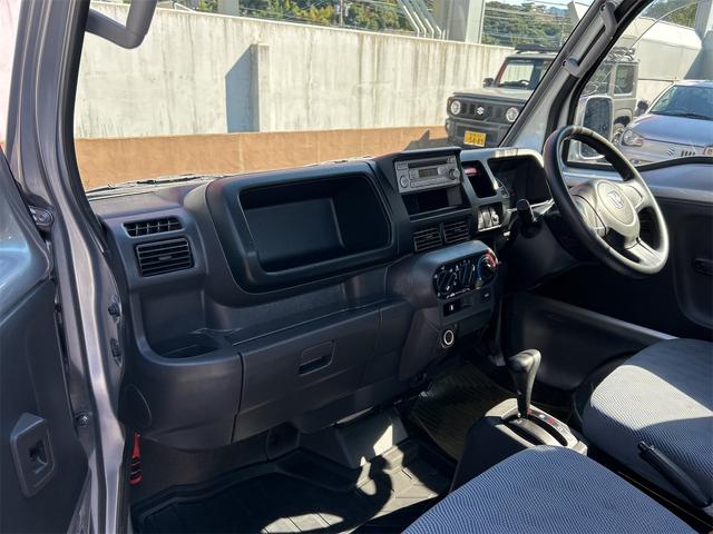 ご覧いただきありがとうございます♪気になったお車がありましたらお気軽にお電話をください♪