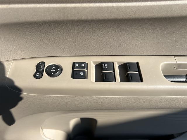 Ｎ－ＢＯＸ Ｇ・Ｌパッケージ　ドライブレコーダー　ＥＴＣ　両側スライド・片側電動　ナビ　ＴＶ　オートライト　スマートキー　アイドリングストップ　電動格納ミラー　ベンチシート　ＣＶＴ　盗難防止システム　ＡＢＳ　ＥＳＣ　ＣＤ（38枚目）