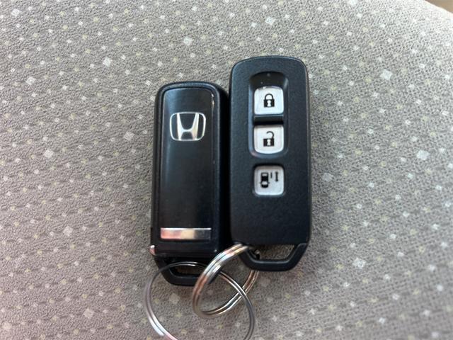 Ｎ－ＢＯＸ Ｇ・Ｌパッケージ　ドライブレコーダー　ＥＴＣ　両側スライド・片側電動　ナビ　ＴＶ　オートライト　スマートキー　アイドリングストップ　電動格納ミラー　ベンチシート　ＣＶＴ　盗難防止システム　ＡＢＳ　ＥＳＣ　ＣＤ（53枚目）