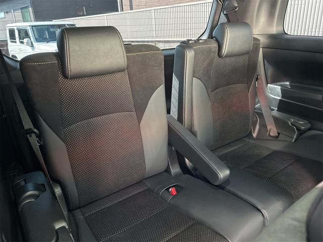 アルファード ２．５Ｓ　タイプゴールドＩＩ　ドライブレコーダー　バックカメラ　ナビ　クリアランスソナー　オートクルーズコントロール　レーンアシスト　衝突被害軽減システム　両側電動スライドドア　オートマチックハイビーム　オートライト（41枚目）