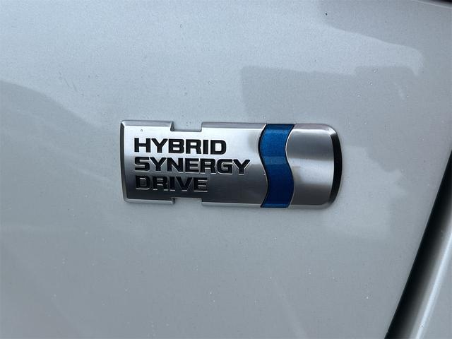 プリウス ＳセーフティプラスＩＩ　クリアランスソナー　レーンアシスト　オートクルーズコントロール　衝突被害軽減システム　全周囲カメラ　ナビ　ＴＶ　アルミホイール　オートマチックハイビーム　オートライト　ＬＥＤヘッドランプ　ＣＶＴ（30枚目）