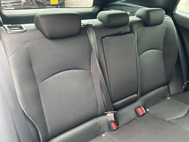 プリウス ＳセーフティプラスＩＩ　クリアランスソナー　レーンアシスト　オートクルーズコントロール　衝突被害軽減システム　全周囲カメラ　ナビ　ＴＶ　アルミホイール　オートマチックハイビーム　オートライト　ＬＥＤヘッドランプ　ＣＶＴ（38枚目）