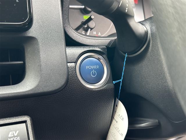 シエンタ ハイブリッドＧ　ＥＴＣ　全周囲カメラ　オートクルーズコントロール　レーンアシスト　衝突被害軽減システム　両側電動スライドドア　オートマチックハイビーム　オートライト　ＬＥＤヘッドランプ　スマートキー（7枚目）