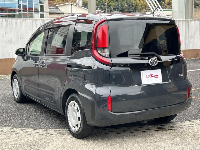 シエンタ ハイブリッドＧ　ＥＴＣ　全周囲カメラ　オートクルーズコントロール　レーンアシスト　衝突被害軽減システム　両側電動スライドドア　オートマチックハイビーム　オートライト　ＬＥＤヘッドランプ　スマートキー（18枚目）