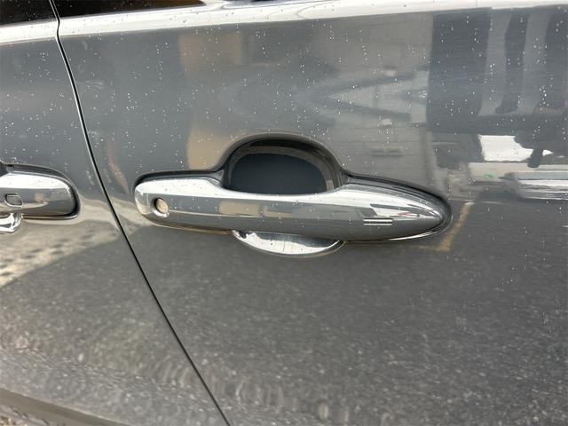 シエンタ ハイブリッドＧ　ＥＴＣ　全周囲カメラ　オートクルーズコントロール　レーンアシスト　衝突被害軽減システム　両側電動スライドドア　オートマチックハイビーム　オートライト　ＬＥＤヘッドランプ　スマートキー（29枚目）