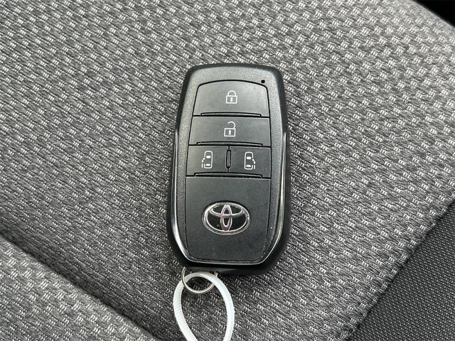 シエンタ ハイブリッドＧ　ＥＴＣ　全周囲カメラ　オートクルーズコントロール　レーンアシスト　衝突被害軽減システム　両側電動スライドドア　オートマチックハイビーム　オートライト　ＬＥＤヘッドランプ　スマートキー（35枚目）