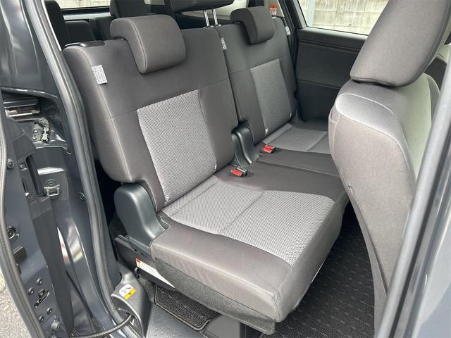 シエンタ ハイブリッドＧ　ＥＴＣ　全周囲カメラ　オートクルーズコントロール　レーンアシスト　衝突被害軽減システム　両側電動スライドドア　オートマチックハイビーム　オートライト　ＬＥＤヘッドランプ　スマートキー（42枚目）