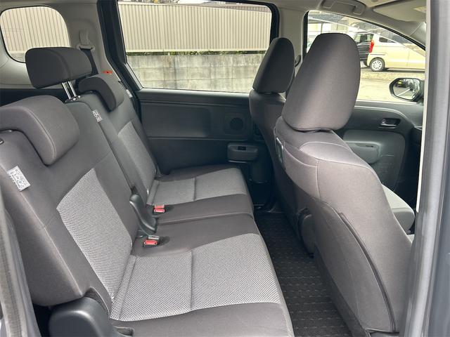 シエンタ ハイブリッドＧ　ＥＴＣ　全周囲カメラ　オートクルーズコントロール　レーンアシスト　衝突被害軽減システム　両側電動スライドドア　オートマチックハイビーム　オートライト　ＬＥＤヘッドランプ　スマートキー（44枚目）