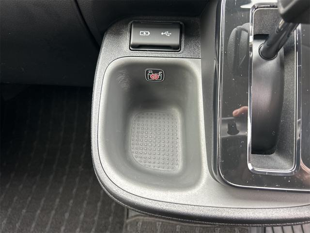 シエンタ ハイブリッドＧ　ＥＴＣ　全周囲カメラ　オートクルーズコントロール　レーンアシスト　衝突被害軽減システム　両側電動スライドドア　オートマチックハイビーム　オートライト　ＬＥＤヘッドランプ　スマートキー（56枚目）