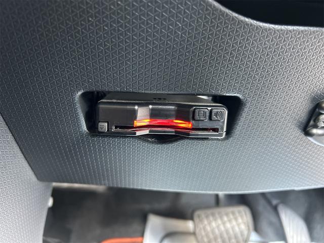 タント ファンクロスターボ　ワンオーナー　ドライブレコーダー　ＥＴＣ　バックカメラ　両側電動スライドドア　ＴＶ　クリアランスソナー　衝突被害軽減システム　オートライト　ＬＥＤヘッドランプ　スマートキー　アイドリングストップ（9枚目）