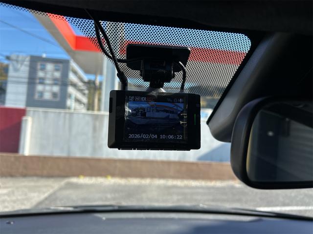 �h���C�u���R�[�_�[������f���Ɖ������L�^���Ă����h���C�u���R�[�_�[�́A���̂̍ۂɊm���ȏ؋��\�͂𔭊����Ă���܂��B