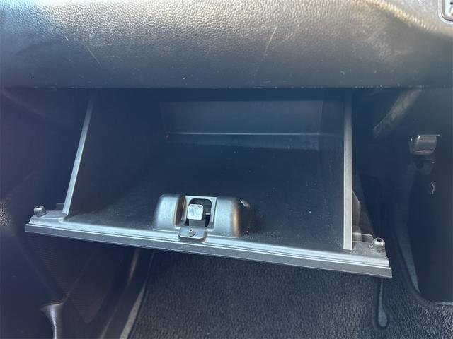 ワゴンＲスティングレー ハイブリッドＴ　ＥＴＣ　全周囲カメラ　ナビ　ＴＶ　オートクルーズコントロール　レーンアシスト　衝突被害軽減システム　オートライト　ＬＥＤヘッドランプ　スマートキー　アイドリングストップ　電動格納ミラー　シートヒーター（42枚目）