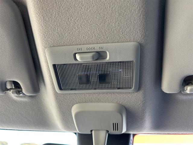 ワゴンＲスティングレー ハイブリッドＴ　ＥＴＣ　全周囲カメラ　ナビ　ＴＶ　オートクルーズコントロール　レーンアシスト　衝突被害軽減システム　オートライト　ＬＥＤヘッドランプ　スマートキー　アイドリングストップ　電動格納ミラー　シートヒーター（43枚目）