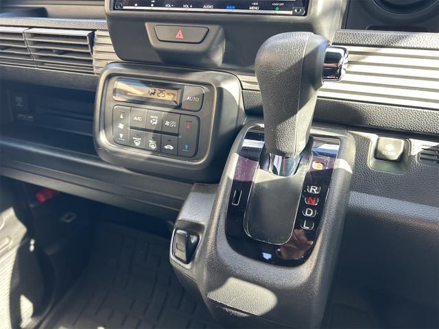 Ｎ－ＶＡＮ＋スタイル ファン・ターボ　バックカメラ　両側スライドドア　ナビ　ＴＶ　オートクルーズコントロール　レーンアシスト　衝突被害軽減システム　オートライト　スマートキー　アイドリングストップ　電動格納ミラー　ＣＶＴ　ＥＳＣ　ＣＤ（9枚目）