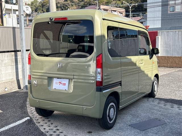 Ｎ－ＶＡＮ＋スタイル ファン・ターボ　バックカメラ　両側スライドドア　ナビ　ＴＶ　オートクルーズコントロール　レーンアシスト　衝突被害軽減システム　オートライト　スマートキー　アイドリングストップ　電動格納ミラー　ＣＶＴ　ＥＳＣ　ＣＤ（17枚目）