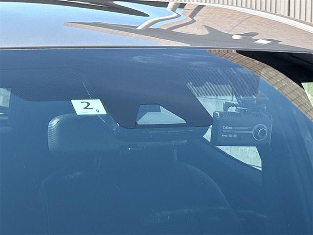 ヤリス ハイブリッドZ ドライブレコーダー バックカメラ ナビ TV クリアランスソナー オートクルーズコントロール レーンアシスト 衝突被害軽減システム アルミホイール オートマチックハイビーム オートライト(22枚目)