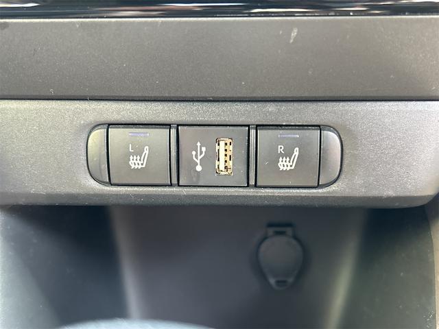 ヤリス ハイブリッドZ ドライブレコーダー バックカメラ ナビ TV クリアランスソナー オートクルーズコントロール レーンアシスト 衝突被害軽減システム アルミホイール オートマチックハイビーム オートライト(44枚目)