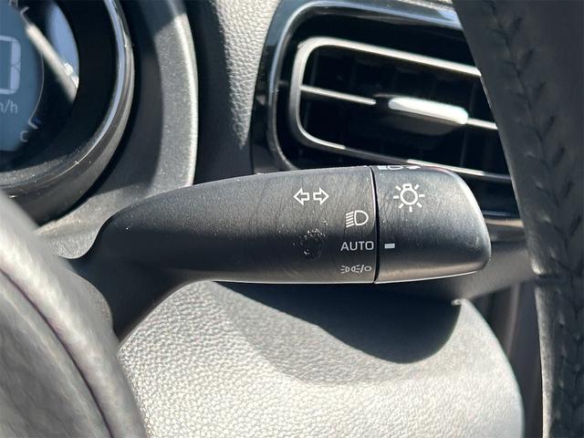 ヤリス ハイブリッドZ ドライブレコーダー バックカメラ ナビ TV クリアランスソナー オートクルーズコントロール レーンアシスト 衝突被害軽減システム アルミホイール オートマチックハイビーム オートライト(51枚目)