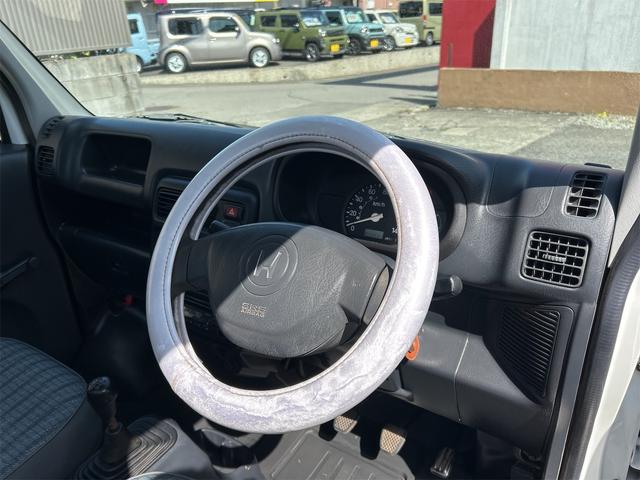 アクティトラック 　４ＷＤ　ＭＴ　エアコン　運転席エアバッグ　ＣＤ（2枚目）