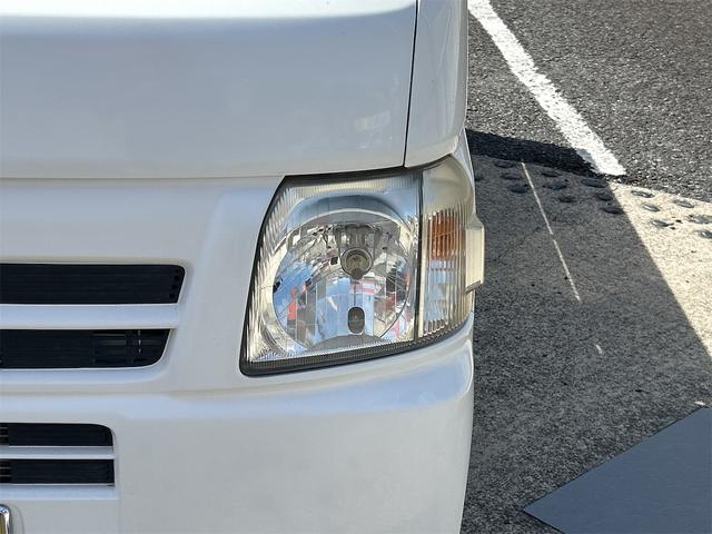 アクティトラック 　４ＷＤ　ＭＴ　エアコン　運転席エアバッグ　ＣＤ（15枚目）