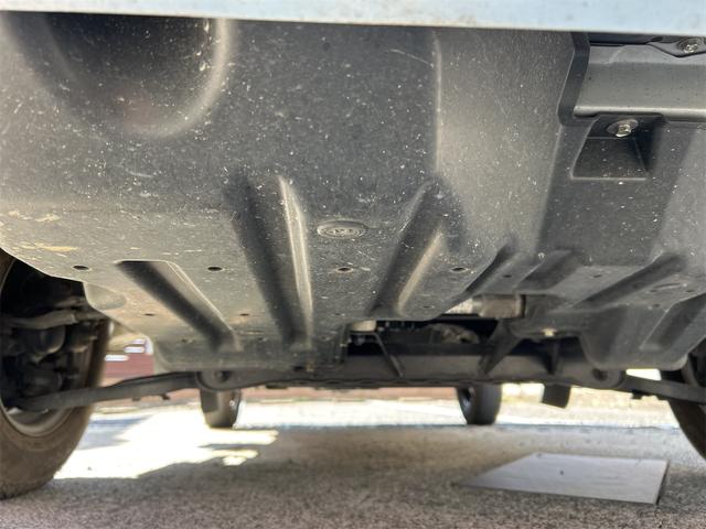 ピクシストラック 　ＡＴ　衝突被害軽減システム　ＥＳＣ　エアコン　パワーウィンドウ　運転席エアバッグ　助手席エアバッグ　ＣＤ　ＵＳＢ　ミュージックプレイヤー接続可（25枚目）