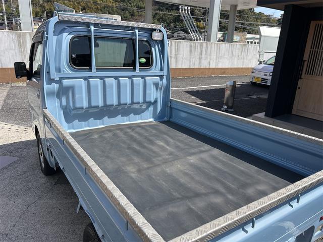 ピクシストラック 　ＡＴ　衝突被害軽減システム　ＥＳＣ　エアコン　パワーウィンドウ　運転席エアバッグ　助手席エアバッグ　ＣＤ　ＵＳＢ　ミュージックプレイヤー接続可（33枚目）