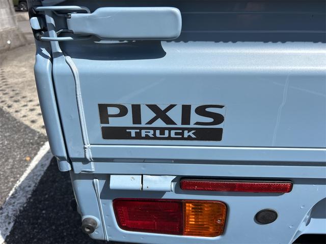 ピクシストラック 　ＡＴ　衝突被害軽減システム　ＥＳＣ　エアコン　パワーウィンドウ　運転席エアバッグ　助手席エアバッグ　ＣＤ　ＵＳＢ　ミュージックプレイヤー接続可（34枚目）