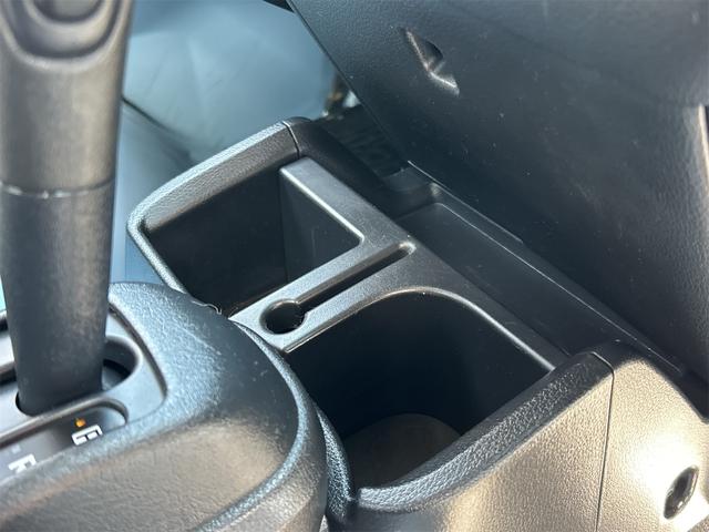 ピクシストラック 　ＡＴ　衝突被害軽減システム　ＥＳＣ　エアコン　パワーウィンドウ　運転席エアバッグ　助手席エアバッグ　ＣＤ　ＵＳＢ　ミュージックプレイヤー接続可（45枚目）