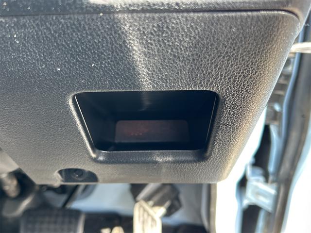 ピクシストラック 　ＡＴ　衝突被害軽減システム　ＥＳＣ　エアコン　パワーウィンドウ　運転席エアバッグ　助手席エアバッグ　ＣＤ　ＵＳＢ　ミュージックプレイヤー接続可（51枚目）