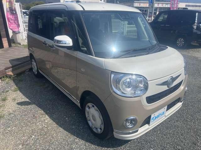 ムーヴキャンバス Ｇメイクアップリミテッド　ＳＡＩＩＩ　スマートアシスト搭載　衝突被害軽減ブレーキ　レーンアシスト　純正ナビＴＶ　ミュージックプレーヤー接続　ＥＴＣ　ドライブレコーダー　全方位カメラ　両側パワースライドドア　ＬＥＤヘッドライト　スマートキー（9枚目）