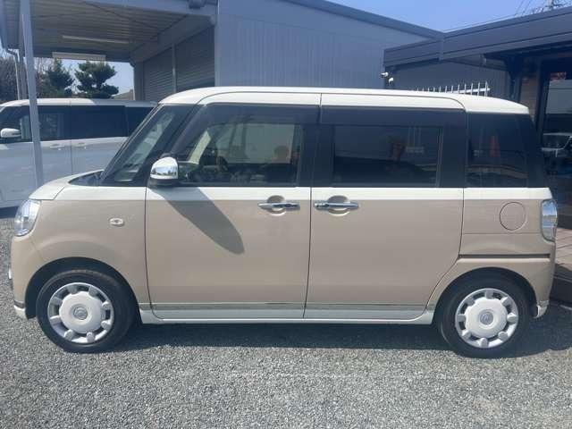 ムーヴキャンバス Ｇメイクアップリミテッド　ＳＡＩＩＩ　スマートアシスト搭載　衝突被害軽減ブレーキ　レーンアシスト　純正ナビＴＶ　ミュージックプレーヤー接続　ＥＴＣ　ドライブレコーダー　全方位カメラ　両側パワースライドドア　ＬＥＤヘッドライト　スマートキー（12枚目）