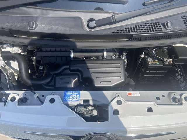 ムーヴキャンバス Ｇメイクアップリミテッド　ＳＡＩＩＩ　スマートアシスト搭載　衝突被害軽減ブレーキ　レーンアシスト　純正ナビＴＶ　ミュージックプレーヤー接続　ＥＴＣ　ドライブレコーダー　全方位カメラ　両側パワースライドドア　ＬＥＤヘッドライト　スマートキー（18枚目）