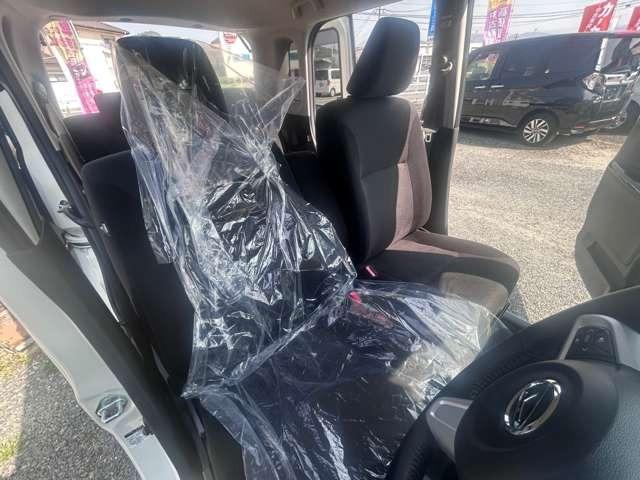 ムーヴキャンバス Ｇメイクアップリミテッド　ＳＡＩＩＩ　スマートアシスト搭載　衝突被害軽減ブレーキ　レーンアシスト　純正ナビＴＶ　ミュージックプレーヤー接続　ＥＴＣ　ドライブレコーダー　全方位カメラ　両側パワースライドドア　ＬＥＤヘッドライト　スマートキー（32枚目）