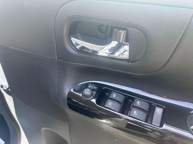 ムーヴキャンバス Ｇメイクアップリミテッド　ＳＡＩＩＩ　スマートアシスト搭載　衝突被害軽減ブレーキ　レーンアシスト　純正ナビＴＶ　ミュージックプレーヤー接続　ＥＴＣ　ドライブレコーダー　全方位カメラ　両側パワースライドドア　ＬＥＤヘッドライト　スマートキー（35枚目）